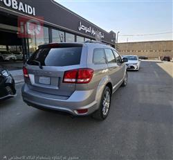 دودج جورني